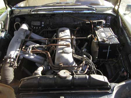 H_61_220SE_coupe_engine2